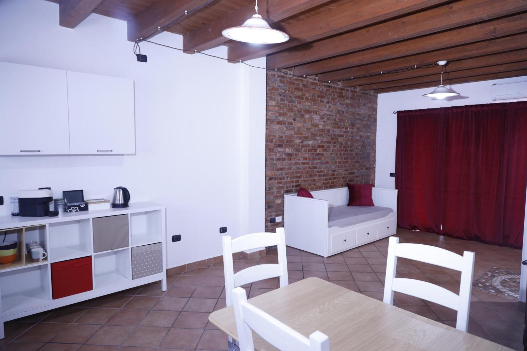 Apartment Amira Fiera *